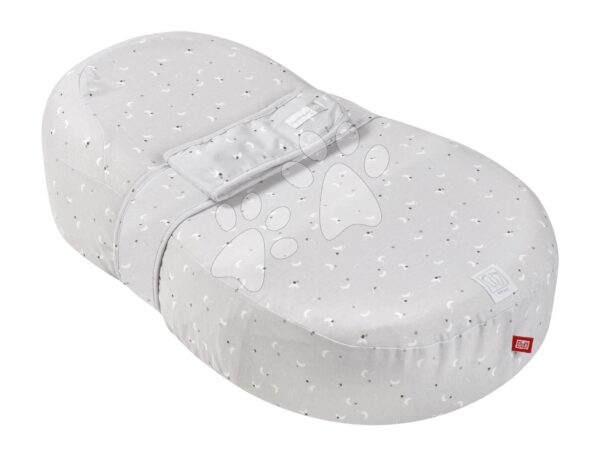 Hniezdo na spanie pre bábätká Cocoonababy® Pod Support Nest Red Castle Moon & Stars s napínacou plachtou šedé so vzorom od 0-3 mesHniezdo na spanie pre bábätká Cocoonababy® Pod Support Nest Red Castle Moon & Stars s napínacou plachtou šedé so vzorom od 0-3 mes